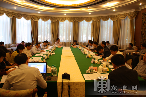 調研組聽取我省工作情況進行匯報。東北網見習記者 楊帆 攝